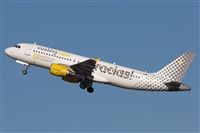 Yolanda Blay - Spotters Barcelona - El Prat. Click to see full size photo