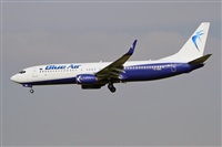 Jordi Rull Dalmau.Spotters BCN-El Prat. Click to see full size photo