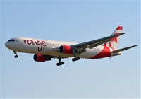 Adolfmalet-Spotters Barcelona-El Prat. Click to see full size photo