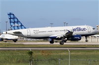 Jorge Medina - Spotters Barcelona - El Prat. Click to see full size photo