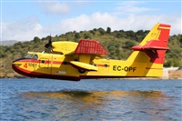 Anonymous aviation photographer-AIRE.ORG. Click to see full size photo