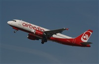 Josep Pons - Spotters Barcelona - El Prat. Click to see full size photo