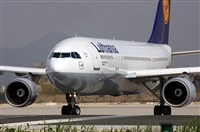 Pere  Escala - Spotters Barcelona-El Prat. Click to see full size photo