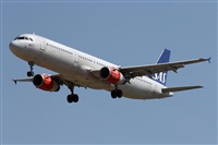Adolfmalet-Spotters Barcelona-El Prat. Click to see full size photo