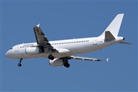 Adolfmalet-Spotters Barcelona-El Prat. Click to see full size photo