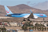 Adolfo Bento - Gran Canaria Spotters. Click to see full size photo