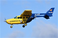 �Anonymous aviation photographer-AIRE.ORG. Click to see full-size photo