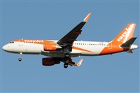 �Gabriele Fontana - Tuscan Aviation. Click to see full size photo
