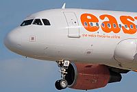Sergio Morchn - Spotters Alliance. Click to see full size photo