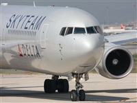 Oriol Casanovas--Spotters Barcelona - El Prat-. Click to see full size photo