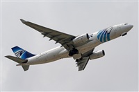 Jordi Rull Dalmau.Spotters BCN-El Prat. Click to see full size photo