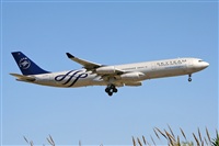 Jordi Rull Dalmau.Spotters BCN-El Prat. Click to see full size photo