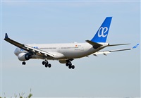 Adolfmalet-Spotters Barcelona-El Prat. Click to see full size photo