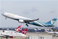 Rubn Gil - Noisy Spotters. Click to see full size photo