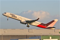 Rodrigo Carvalho - Noisy Spotters. Click to see full size photo