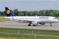 Gabriele Fontana - Tuscan Aviation. Click to see full size photo