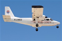 Gabriele Fontana - Tuscan Aviation. Click to see full size photo