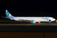 �Aar�n25. Click to see full-size photo