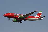Cele - Spotters BCN. Click to see full size photo