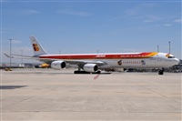 Rafael Alvarez Cacho- www.aviaciondigital.com. Click to see full size photo