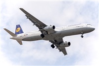 Pere  Escala - Spotters Barcelona-El Prat. Click to see full size photo
