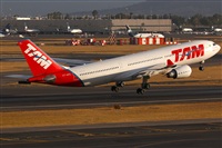 Ivn Cabrero. Spotters Mxico City. Click to see full size photo