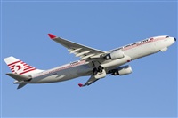 Rubn Gil - Noisy Spotters. Click to see full size photo