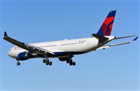 Adolfmalet-Spotters Barcelona-El Prat. Click to see full size photo
