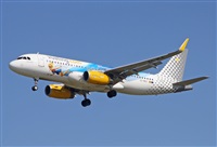 Jordi Rull Dalmau.Spotters BCN-El Prat. Click to see full size photo