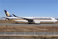 Gabriele Fontana - Tuscan Aviation. Click to see full size photo