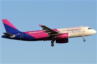Gabriele Fontana - Tuscan Aviation. Click to see full size photo