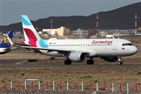Alfonso Sols - Asociacin Canary Islands Spotting. Click to see full size photo
