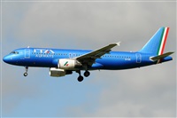 Gabriele Fontana - Tuscan Aviation. Click to see full size photo