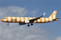 �Alfonso Sol�s - Asociaci�n Canary Islands Spotting. Click to see full size photo