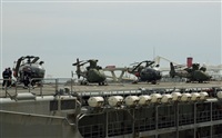 Adolfmalet-Spotters Barcelona-El Prat. Click to see full size photo