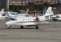 Adolfmalet-Spotters Barcelona-El Prat. Click to see full size photo