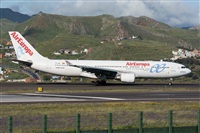 Gerardo A. Prez   Canary Islands Spotting. Click to see full size photo