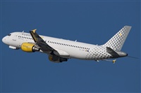 Yolanda Blay - Spotters Barcelona - El Prat. Click to see full size photo
