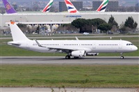Rubn Gil - Noisy Spotters. Click to see full size photo