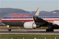 Rubn Gil - Noisy Spotters. Click to see full size photo