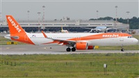 Gabriele Fontana - Tuscan Aviation. Click to see full size photo