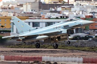 �Ruben Galindo.. Click to see full size photo