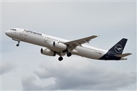 �Vicente Aguil�. Click to see full size photo