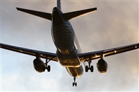 Jordi Rull Dalmau.Spotters BCN-El Prat. Click to see full size photo
