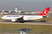 Miguel Alia - Noisy Spotters. Click to see full size photo