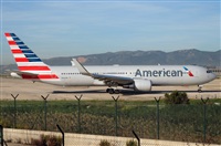 Adolfmalet-Spotters Barcelona-El Prat. Click to see full size photo