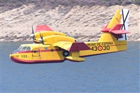 Anonymous aviation photographer-AIRE.ORG. Haz click para ampliar