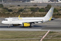 �Cele - Spotters BCN. Click to see full size photo