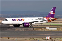 �Manuel Fernandez. Click to see full size photo