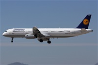 Adolfmalet-Spotters Barcelona-El Prat. Click to see full size photo